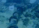 海底送水管